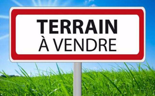 Terrain de 2 839 m²