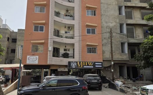 Immeuble à Vendre à la cité scat Urbam