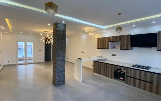 Appartement triplex haut standing à louer Ouakam