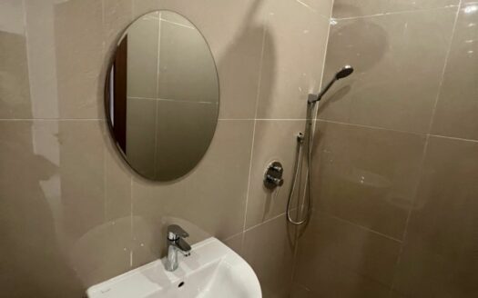 Appartement F3 à louer à Liberté 03