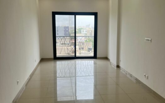 Appartement F3 à louer à Liberté 03