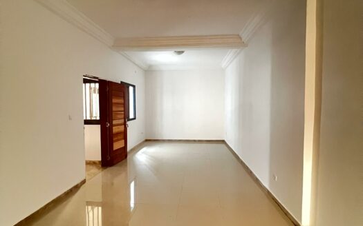 Appartement F4 à louer sur la VDN à la cité CPI