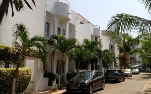 Villa à louer à Hann Marinas à la cité Isra 02