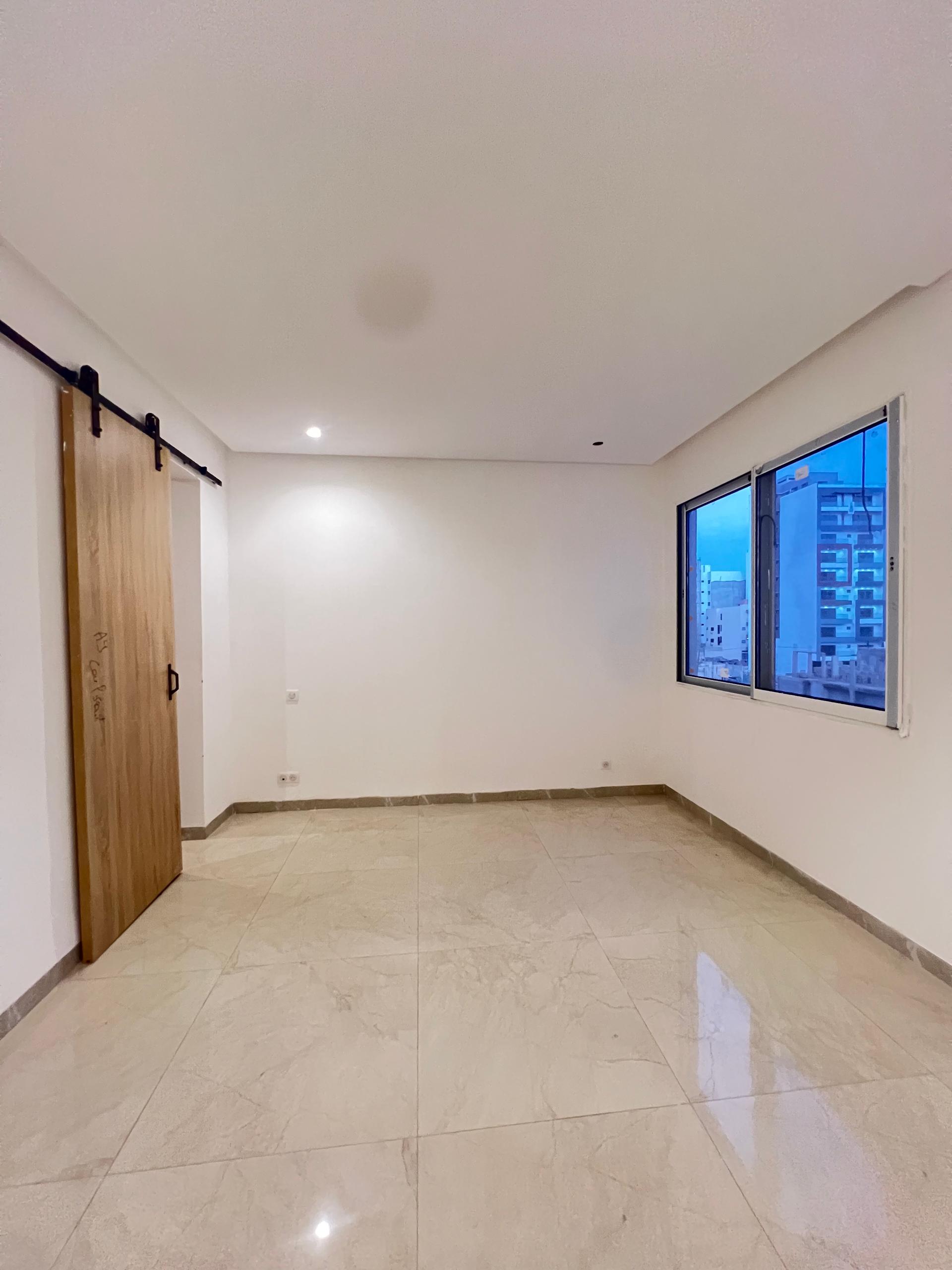 Appartement F4 à louer à Ngor