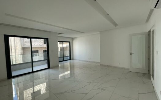 Appartement F4 à louer aux Almadies /zone de racasement