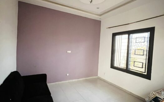 Villa R+1 à vendre à Bambilor