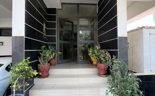 Appartement F4 à vendre à Liberté 06 Extension