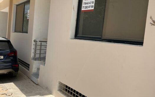 Local commercial à louer à Ngor