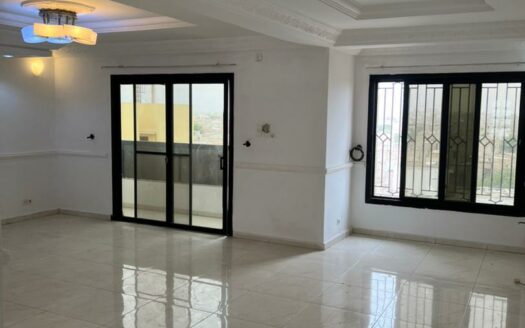 Appartement F4 à louer à Ouakam