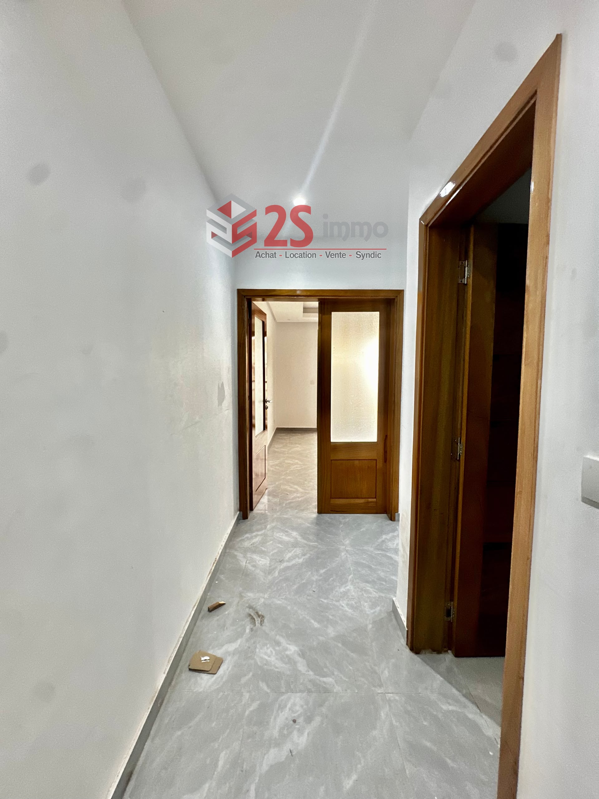Appartement F3 à louer à la Sicap Foire