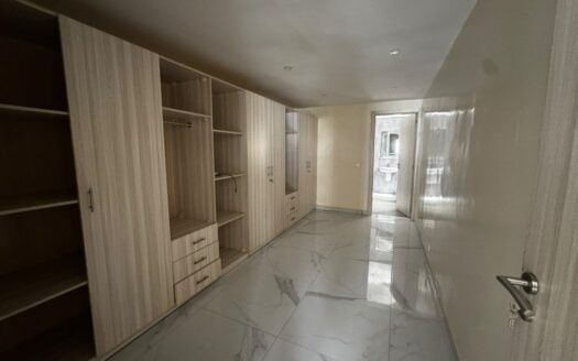 Villa en R+1 à louer à Sipres Mermoz