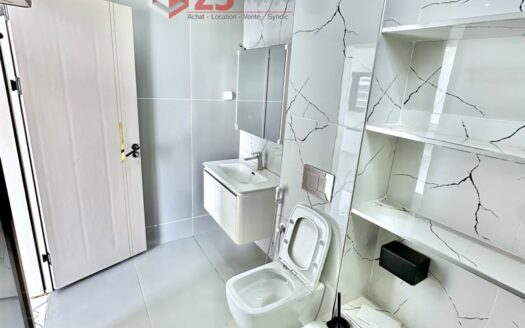 Appartement F4 à louer à Mermoz