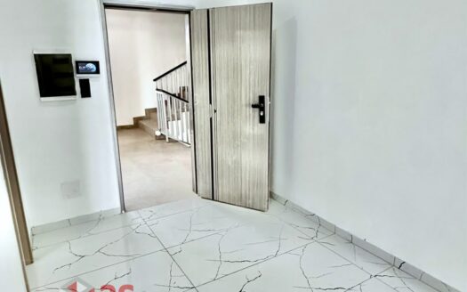 Appartement F4 à louer à Mermoz